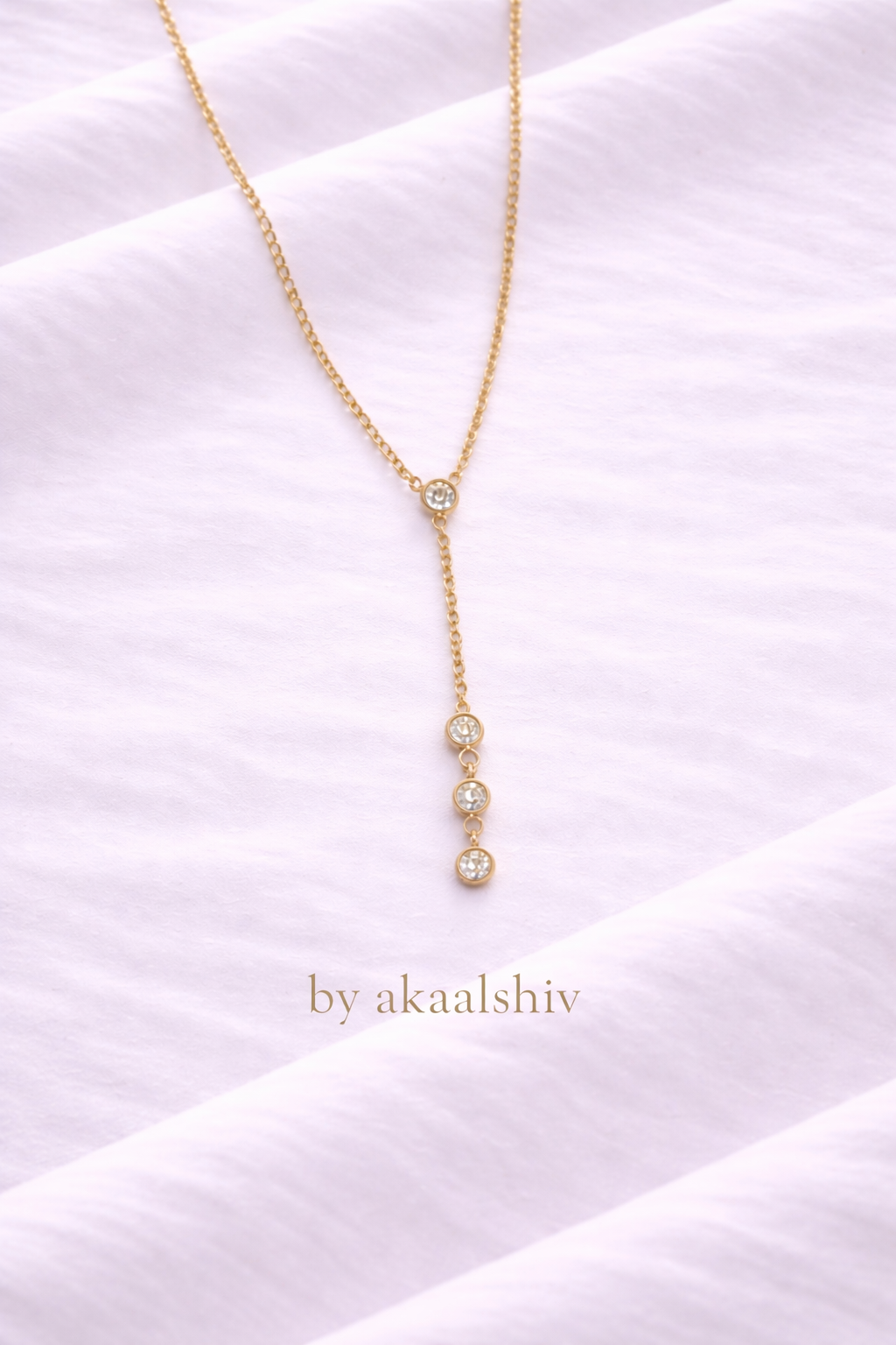 Elara Necklace